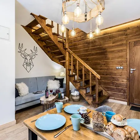 Lägenhet Forrest Nowotarska *