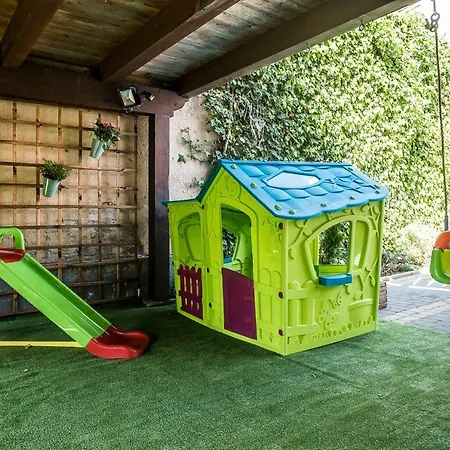 Forrest Nowotarska 자코파네